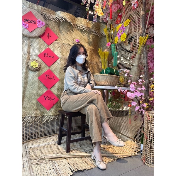 Pass thanh lí áo len hai món