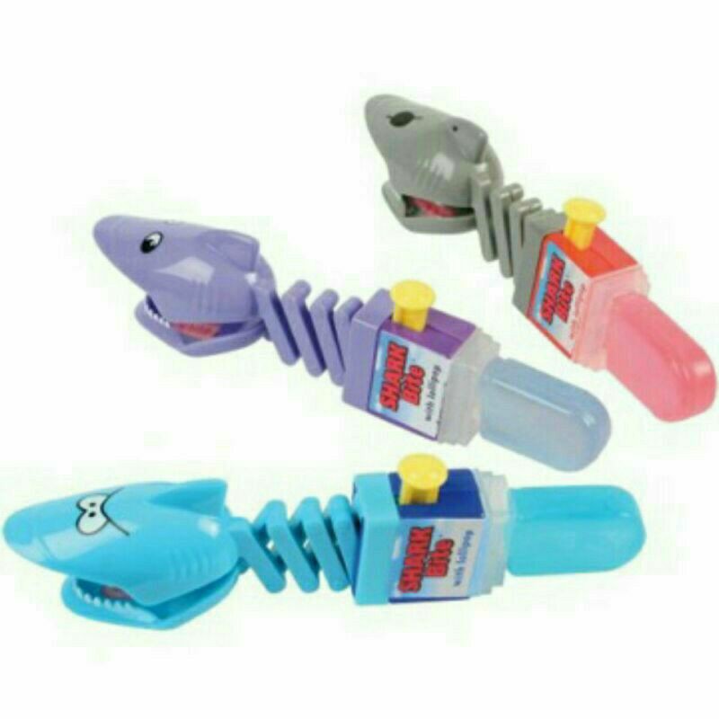 Kẹo đồ chơi cá sấu Gator Chomp, cá mập Shark Bite