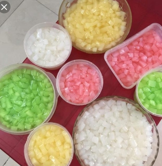 Hương   dừa cho vào thạch dừa thô