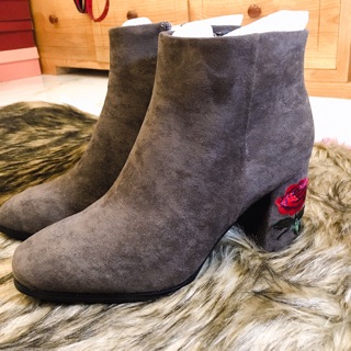 bốt cao gót size 35(1.5), 37(1.5), 38(1.5)