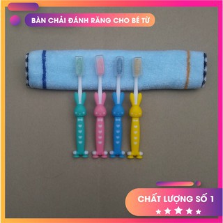 Bàn chải đánh răng Moony Star cho bé (set 4 chiếc có nắp đậy)