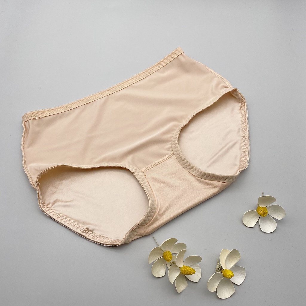 Quần Lót Thể Thao Satin Không Đường May Thoáng Khí Thoải Mái Dành Cho Nữ