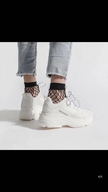 Giày thể thao trắng đế cao dây kẻ sọc nâng đế 5p hot hit | BigBuy360 - bigbuy360.vn