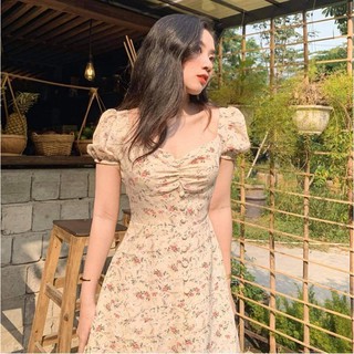 Đầm hoa nhíu ngực