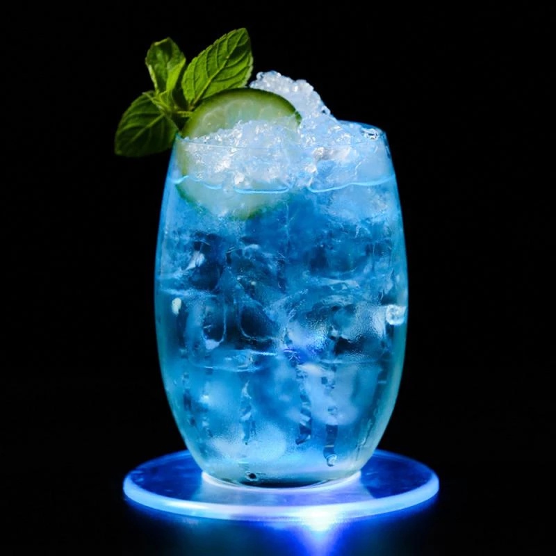 1 đế lót ly cocktail bằng acrylic trong suốt siêu mỏng có đèn led phát sáng 7 màu sáng tạo