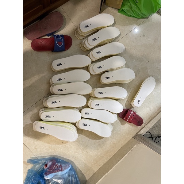 2 ĐOI LÓT ZARA Êm mềm size 43 nam