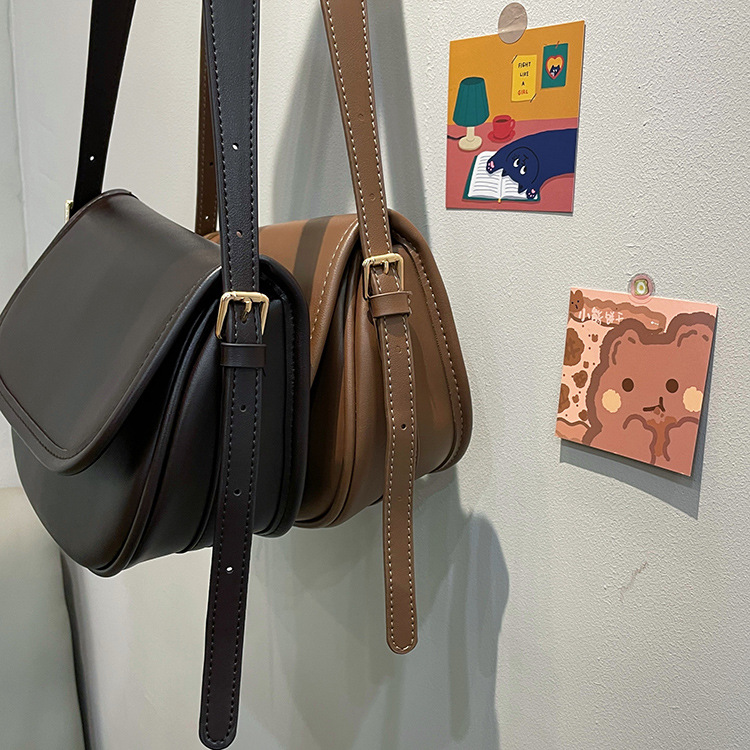 Túi đeo chéo phong cách 2021 thời trang đơn giản dành cho nữ