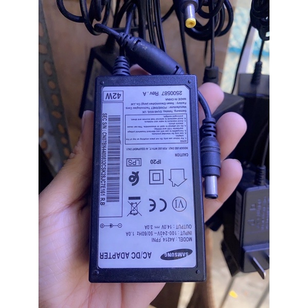 Nguồn 14v cho màn hinh và dây điên