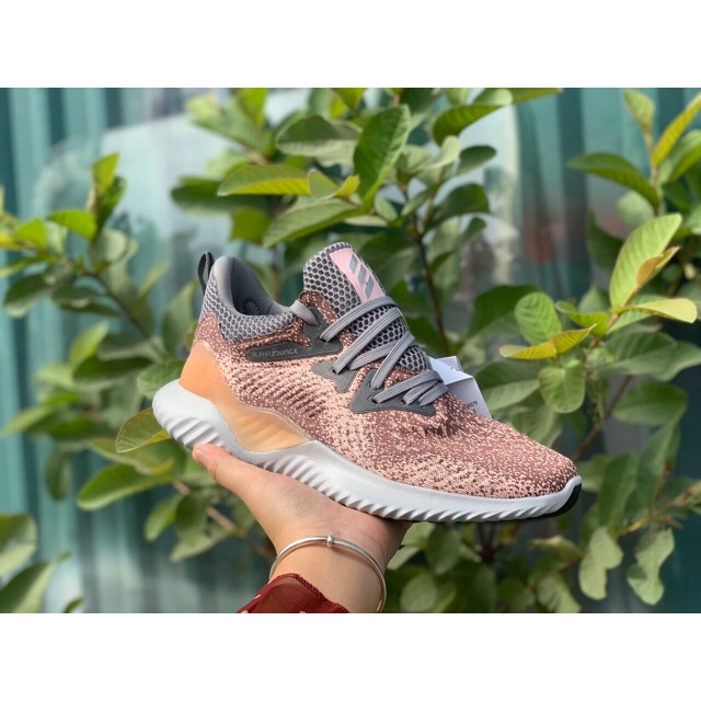 Giày thể thao anpha