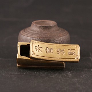 Tượng Trưng Bày Phong Thủy Bằng Đồng Hình Cỗ Quan Tài (Kích cỡ: 5.4 x 2.3cm)