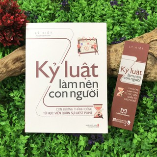 Sách - Kỷ luật làm nên con người