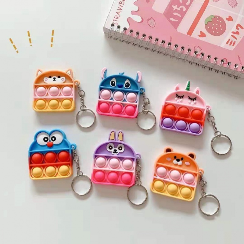 Mới Đồ Chơi Nắn Bóp Hình Pikachu / Ngựa Một Sừng Mini Giúp Giảm Căng Thẳng