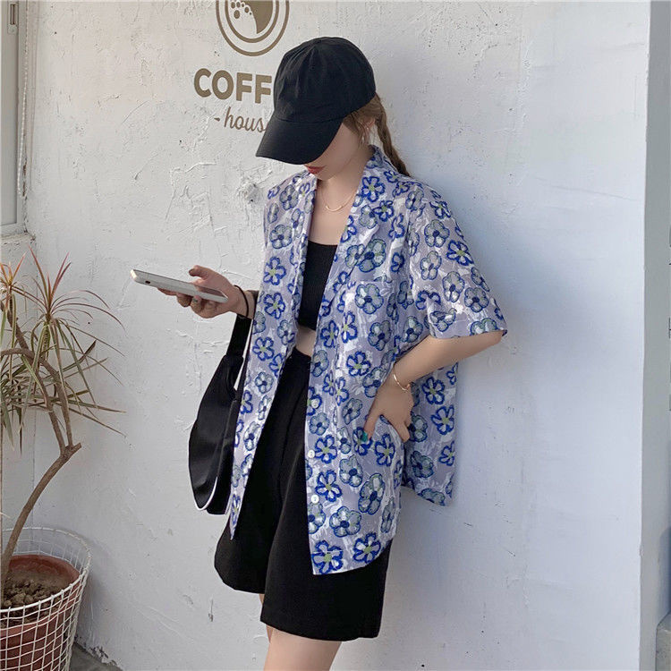 Mới Áo Sơ Mi Tay Ngắn Dáng Rộng Cổ Bẻ In Họa Tiết Hoa Phong Cách Retro Thời Trang Cho Nữ