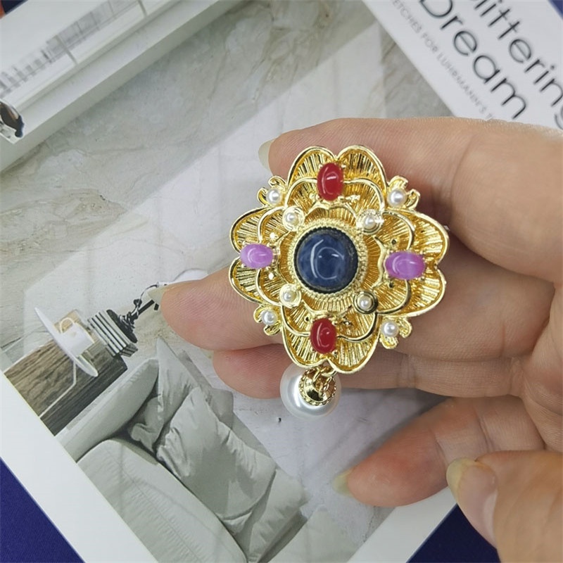 Trâm Cài Áo Đính Đá Và Ngọc Trai Giả Toàn Diện Phong Cách Cổ Điển