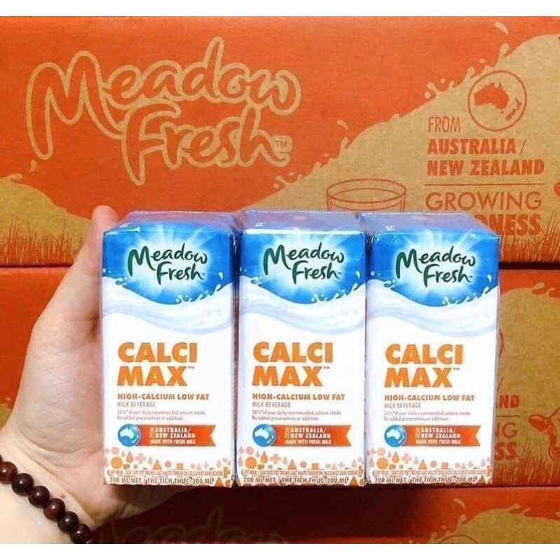 (mẫu mới) Xả kho thùng 24h sữa tươi Meadow fresh Canxi 200ml date t8/2021