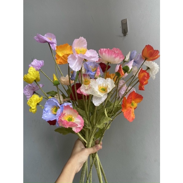 Hoa giả decor - Hoa anh túc 3 bông 1 nụ trang trí phòng để bàn chất liệu vải cao cấp thân phủ lông giống thật