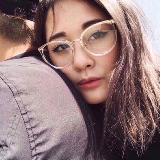 Kính Mắt mèo Trong Suốt HotGirl