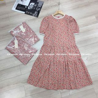 Váy hoa nhí cổ viền