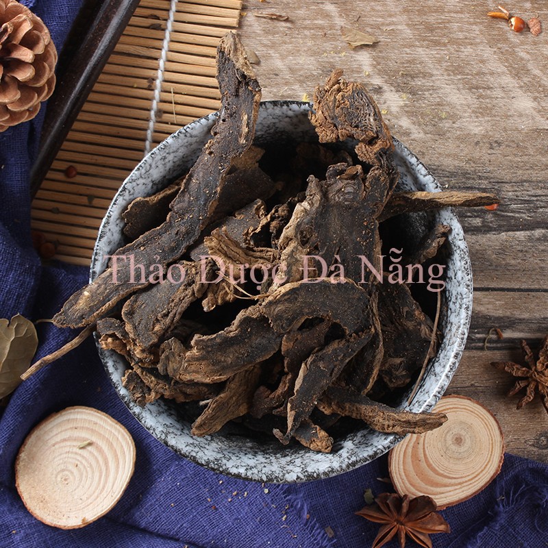 Huyền Sâm khô thái mỏng 100 gram.