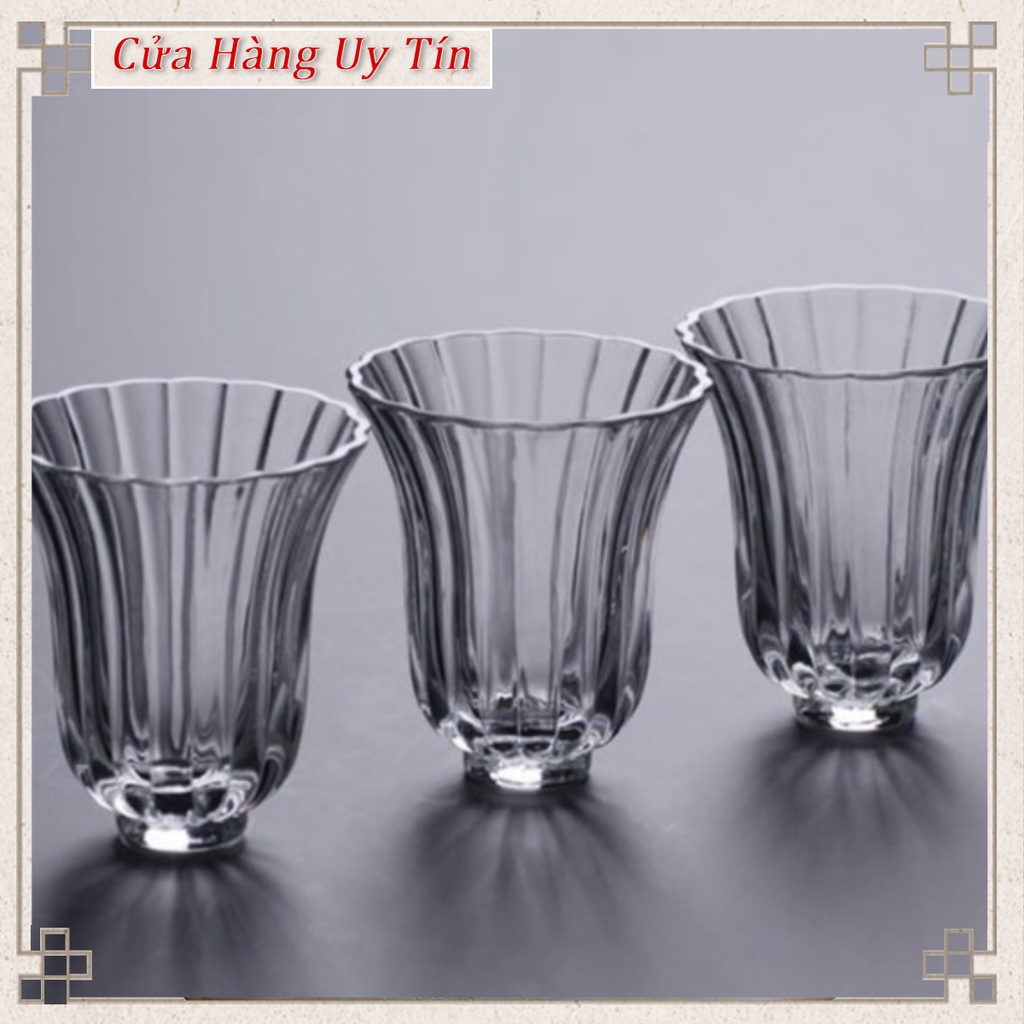 Chén Thủy Tinh hoa cúc 60ml cao cấp