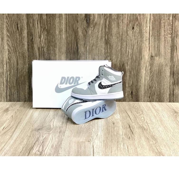 Giày Thể Thao Nike Jordan Dior / Nike Jordan / Nike Jordan / Giá Rẻ (. 6839) Cho Bé