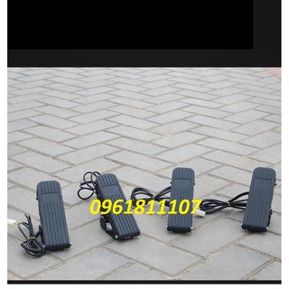 chân ga xe điện