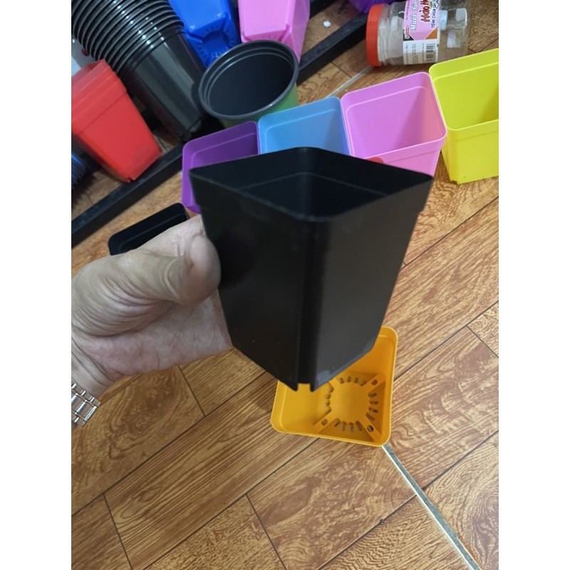 Chậu nhựa trồng sen đá xương rồng 7x7mm đủ màu