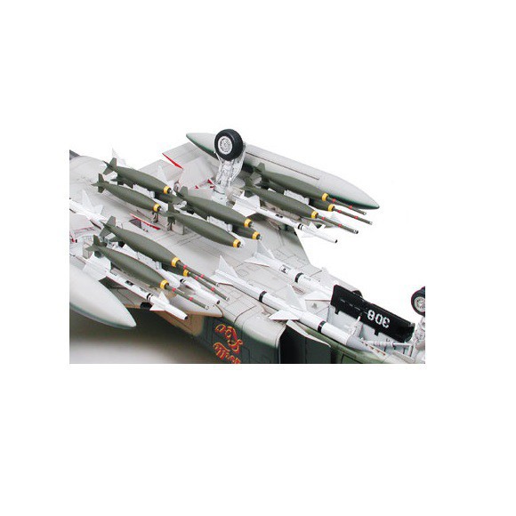 60310 Mô hình máy bay quân sự 1/32 SCALE McDONNELL DOUGLAS F-4E PHANTOM Ⅱ EARLY PRODUCTION  - GDC