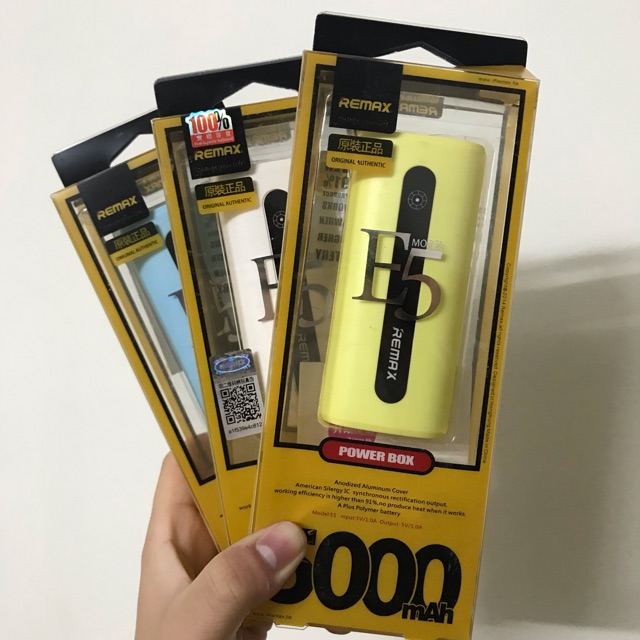 Sạc dự phòng remax