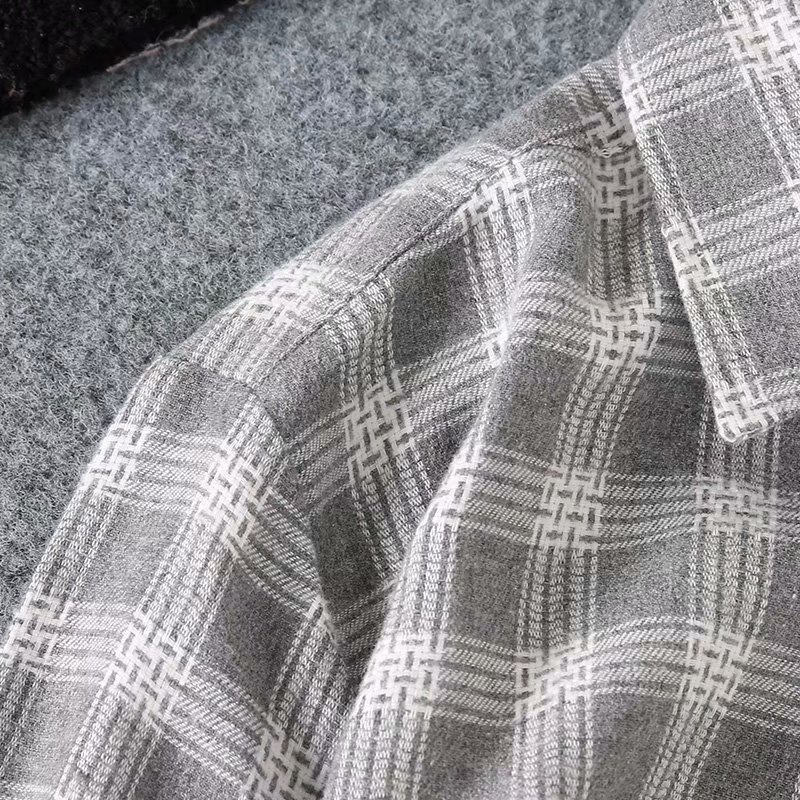 Áo sơ mi tay dài họa tiết sọc caro có 3 màu tùy chọn cho nam