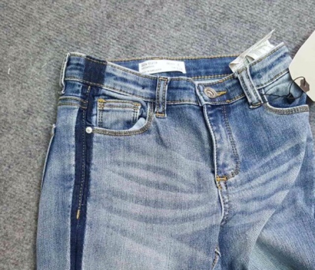 Quần jeans bé gái Zara