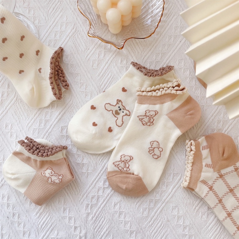 Set 5 Đôi Tất Nữ Hình Tim Gấu Màu Trà Sữa Dễ Thương