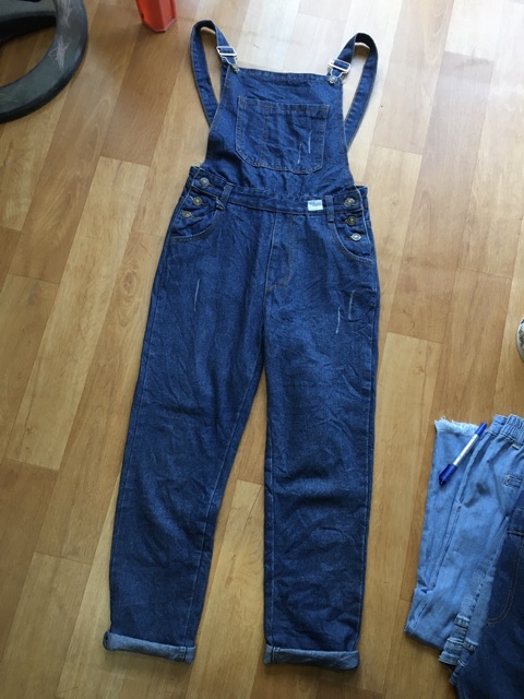 Quần yếm jean dài size L