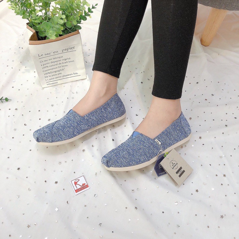 GIÀY SLIP ON TOMS NỮ XUẤT XỊN CHẤT LIỆU CANVAS HOẠ TIẾT SIÊU CUTE ĐẾ SU SIÊU NHẸ SIÊU ÊM
