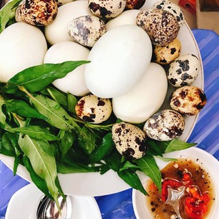 TRỨNG CÚT LUỘC/ XÀO ME 10 QUẢ
