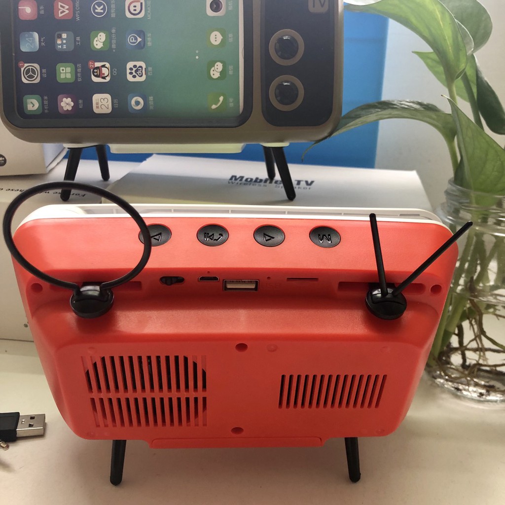 Loa bluetooth hình tivi thiết kế hiện đại âm thanh trung thực