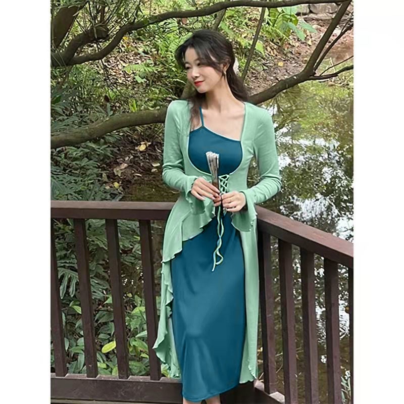 Đầm nữ giả hai lớp màu xanh lá cây dễ thương