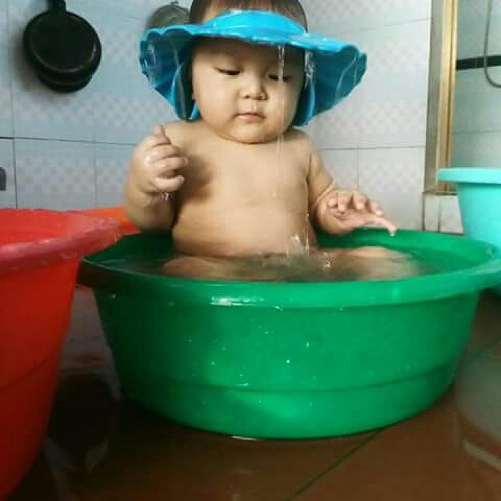 Mũ tắm gội đầu chắn nước cho bé, nón đội đầu khi tắm bảo vệ tai có thể điều chỉnh vòng đầu