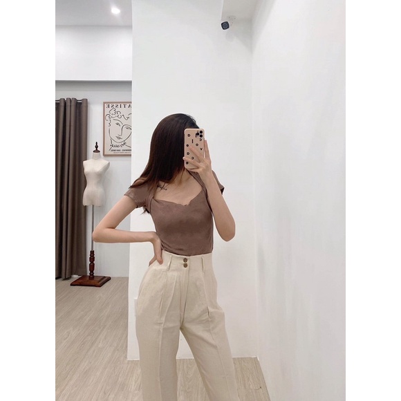 thun cổ tròn rũ nâu / trắng