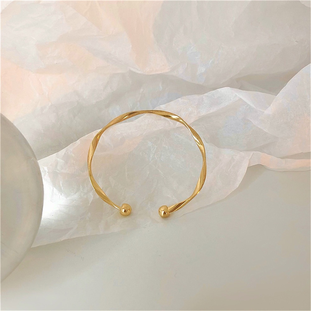 Vòng Tay Hở Họa Tiết Lượn Sóng Đơn Giản Dễ Phối Đồ Thời Trang Cho NữYanqueens Quà tặng trang sức