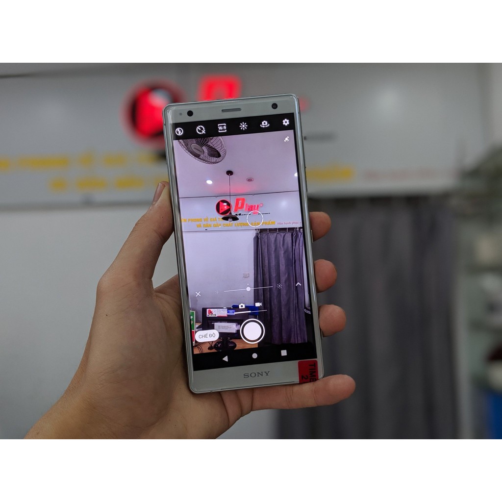 Điện Thoại Sony Xperia XZ2 Zin áp || quốc tế 1 sim - 2 sim tặng kèm sạc nhanh chính hãng || ảnh thật 100% tại PlayMobile | BigBuy360 - bigbuy360.vn