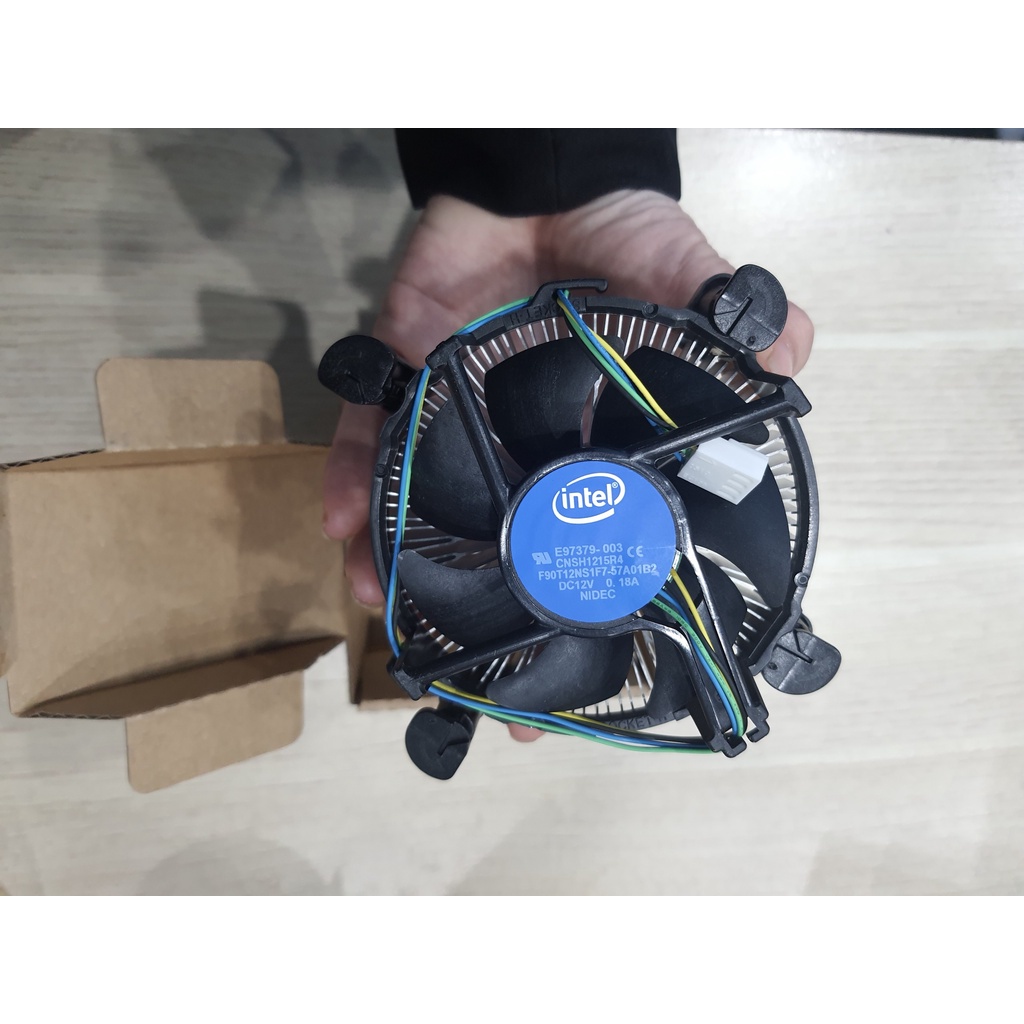 Fan Intel Stock lõi đồng / lõi nhôm kèm sẵn kem tản nhiệt zin