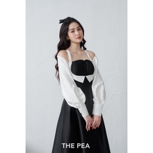 CINDY DRESS by Thepeavn - Đầm cổ yếm tay phồng xẻ tà