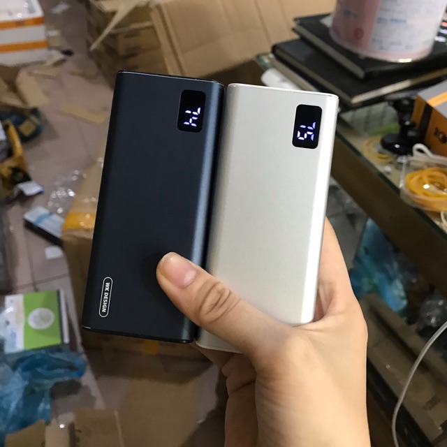 Sạc dự phòng Remax vỏ nhôm 10000mah có màn hình hiển thị WP-099