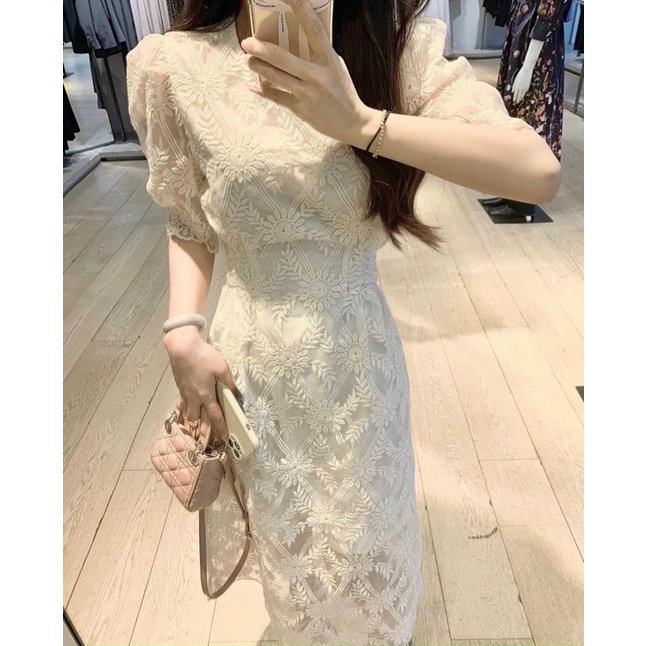 ĐẦM MIDI REN NUDE