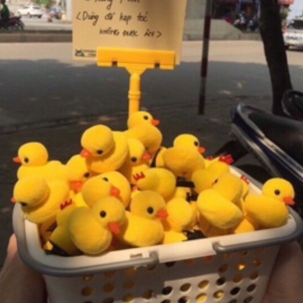 Kẹp Tóc Hình Chú Vịt Vàng Nhỏ Xinh Xắn Dễ Thương