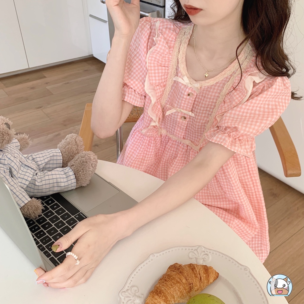 Bộ Đồ Ngủ Tay Ngắn Phối Ren Họa Tiết Kẻ Sọc Dễ Thương Phong Cách Hàn Quốc Cho Nữ