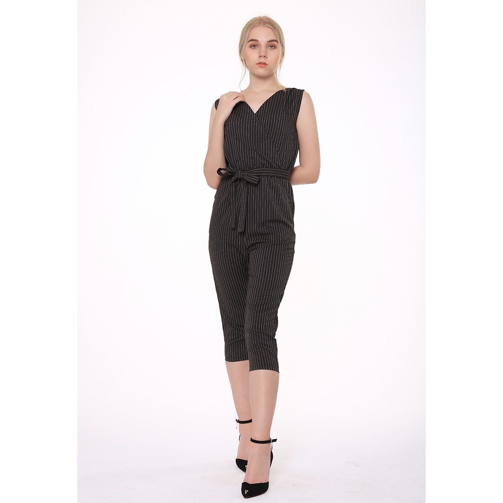 Jumpsuit đắp chéo cổ tim - Lovadova 20O01C001