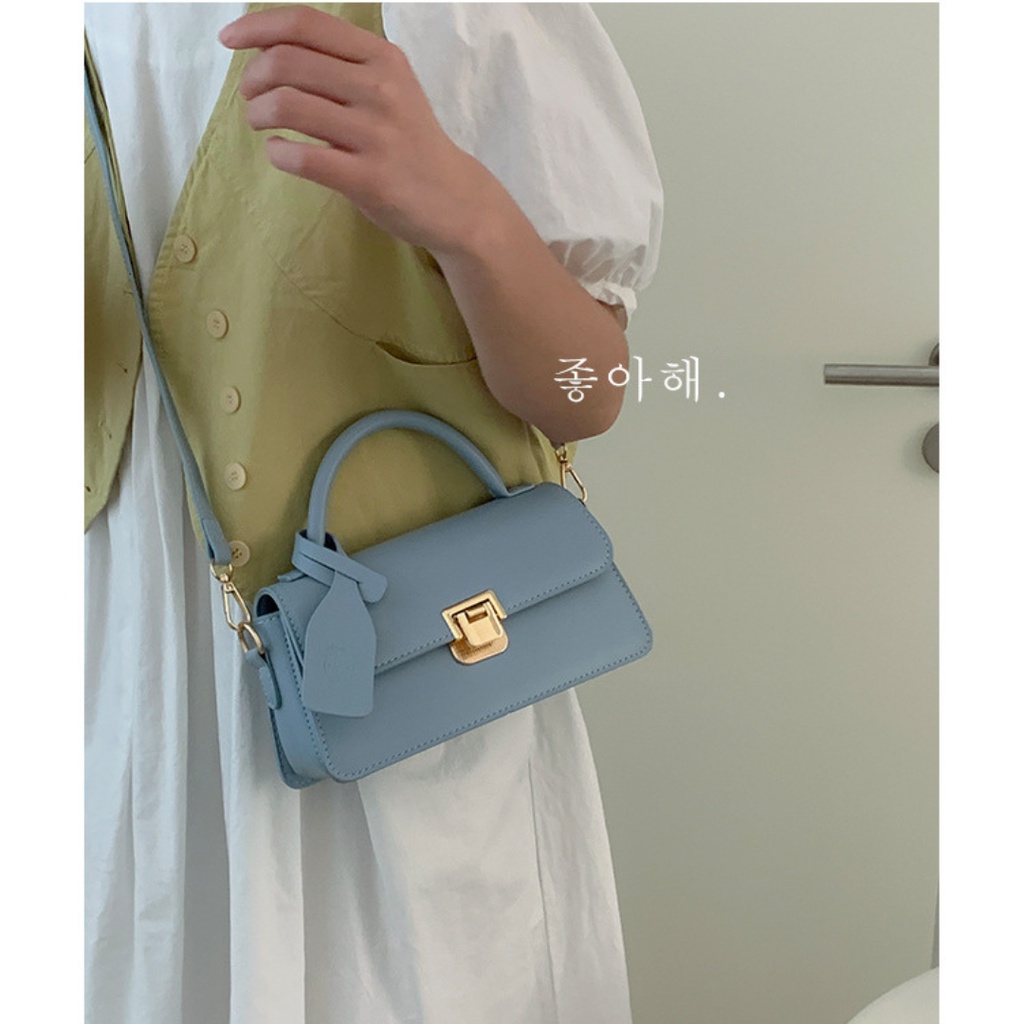 Túi đeo chéo nữ da bóng mềm khóa vuông cao cấp La.orie - La009