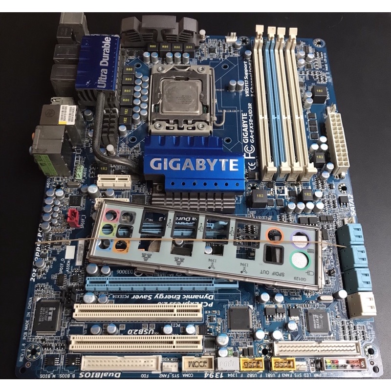 Main Gigabyte mã GA - EX58 - UD3R kèm chip I7 920